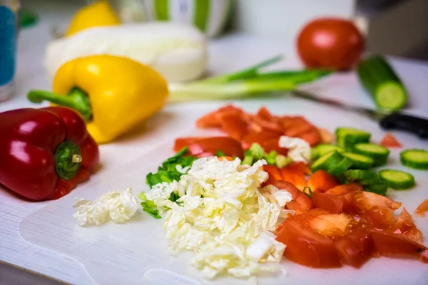 Verduras en la cocina — Foto de Stock