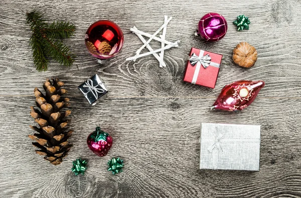 Vánoční strom jedle s kužely — Stock fotografie