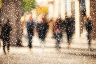 Kışın şehir commuters