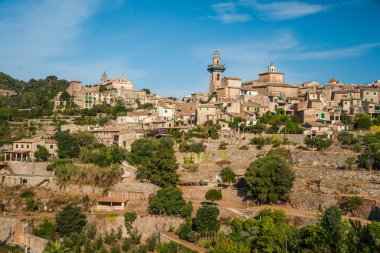 Küçük kasaba Valldemossa güzel görünümü