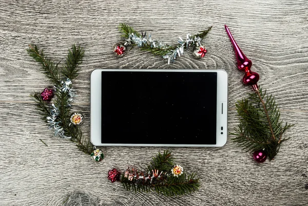コーンとクリスマスのモミの木 — ストック写真