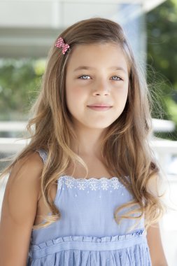 güzel sarışın kız