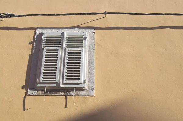 Fenster im mediterranen Stil — Stockfoto