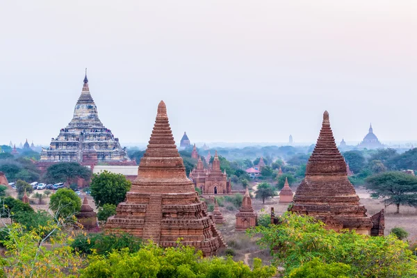 Αρχαίοι ναοί σε bagan, myanmar — Φωτογραφία Αρχείου