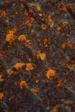 Paslı arka plan çelikten imal edilmiştir.