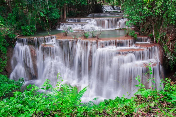 Cachoeira Floresta Verde Lugar Descanso Tempo Descanso — Fotografia de Stock