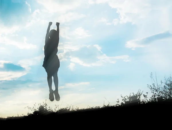 Menino Pulando Para Céu Tendo Tempo Feliz Conceito Sillhouette — Fotografia de Stock