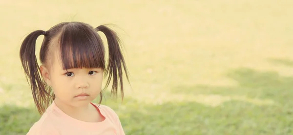 Μικρό Κορίτσι Πρόσωπο Συναίσθημα — Φωτογραφία Αρχείου