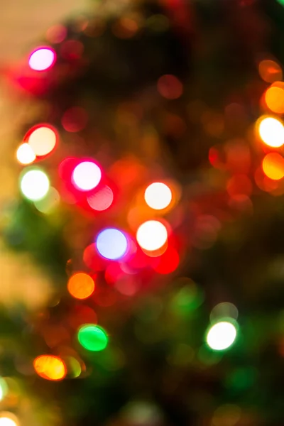 Defokussierte Weihnachtsbeleuchtung Hintergrund — Stockfoto