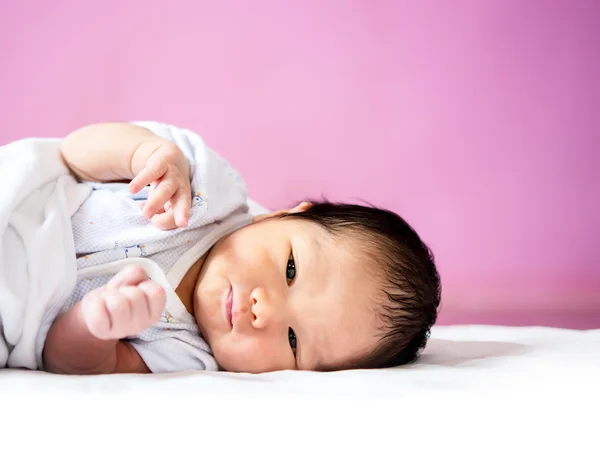 Neugeborenes Ist Ein Nettes Mädchen — Stockfoto