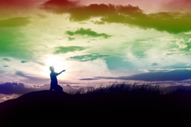 günbatımı zaman, sihouette kavramı dua çocuk