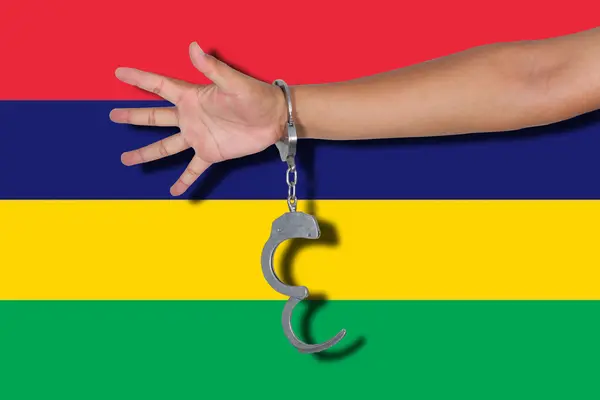 Handboeien Met Hand Vlag Van Mauritius — Stockfoto