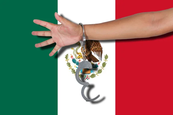 Наручники Рукой Флаге Мексики — стоковое фото