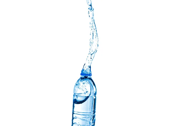 Salpicadura Agua Una Botella Plástico —  Fotos de Stock