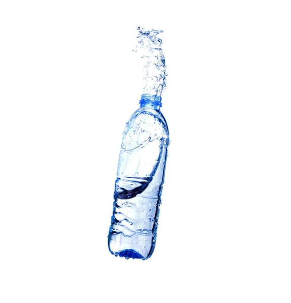 Percikan Air Dari Botol Plastik — Stok Foto