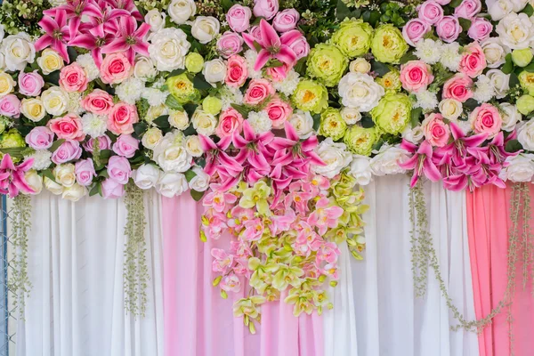 Hermosa Boda Fondo Flores Artificiales —  Fotos de Stock