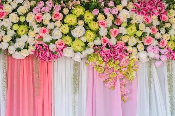 Hermosa Boda Fondo Flores Artificiales —  Fotos de Stock