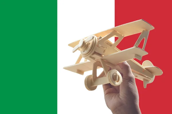 Avion Portatif Dessus Drapeau Italien Concept Voyage — Photo