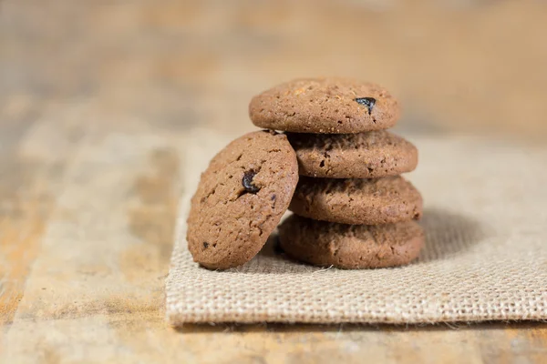 Keten kumaş üzerine çikolata kurabiye 