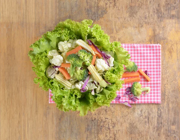 Blandade Grönsaker Har Morötter Broccoli Blomkål Lila Kål Sallat Ren — Stockfoto