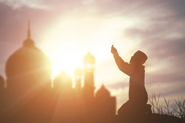 Silhouette muslim boy praying faith in allah God of islam suprem — Stock Photo, Image