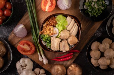 Guay jap, köfte, Vietnam domuz eti sosisi ve domuz kemiği, Tayland yemeği..