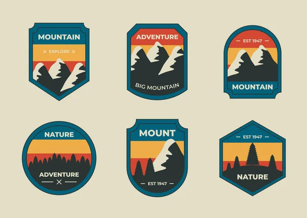 Ensemble Badge Logo Camping Étiquette Collection Éléments Design Illustration Vectorielle — Image vectorielle