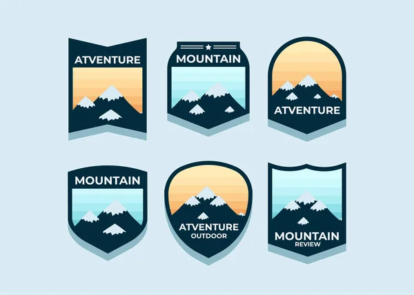 Explorer Mountain Advanture Ensemble Vectoriel Symbole — Image vectorielle