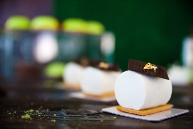 tatlı kek pasta yemek