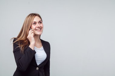 Evet güzel gülümseyen iş kadını