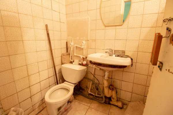 Dirty Old Toilet Special Atmosphere Everything Rusty Unusable — Stock Photo, Image