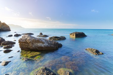 Cape Alchak Doğu tarafında Kırım 