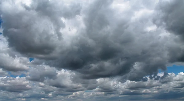 Nuvens — Fotografia de Stock