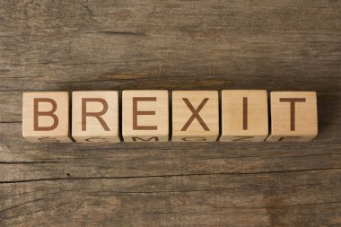 kelime Brexit ahşap arka plan üzerinde