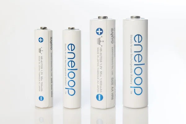 Cuatro baterías AA y AAA Eneloop — Foto de Stock