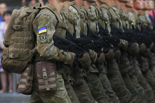 Українських військовослужбовців — стокове фото