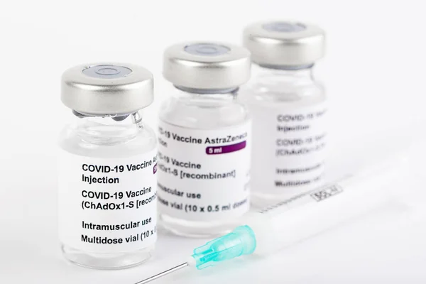 San Sebastian Gipuzkoa Spagna Febbraio 2021 Tre Flaconcini Vaccino Covid — Foto Stock