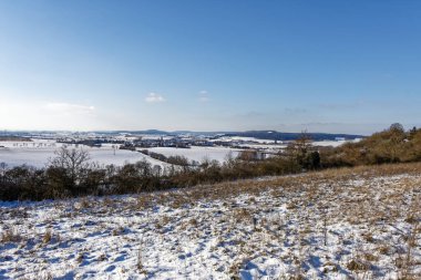 Bavyera 'da karla kaplı odun