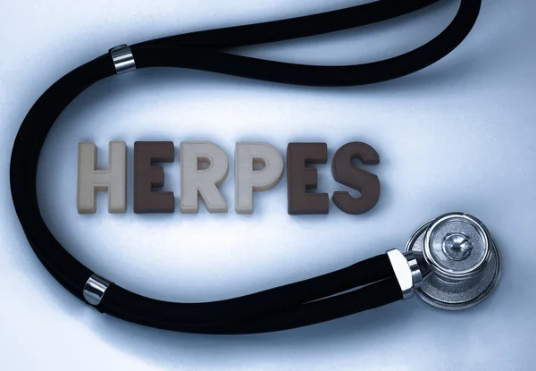 Palabra de herpes en la pizarra — Foto de Stock
