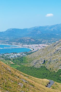 Mallorca, Balear Adaları, İspanya: Dolambaçlı yol Cap de Formentor için önde gelen
