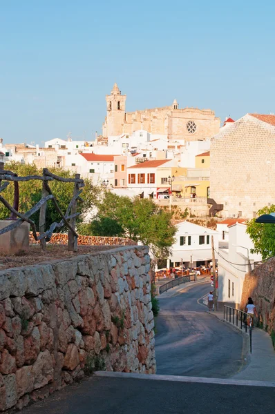 Menorca, Islas Baleares, España: vista panorámica del casco antiguo de Ciutadella — Foto de Stock