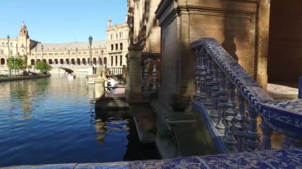 Sevilla, Andalucía, España - 14 de abril de 2016: Plaza de España — Vídeo de stock