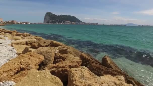 Gibraltar, Uk, Andalusië, Spanje - 16 April 2016: Cape van Gibraltar — Stockvideo