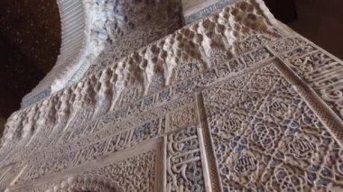 Granada, Endülüs, İspanya - 17 Nisan 2016: Alhambra palace ve Granada içinde yer alan kale karmaşık