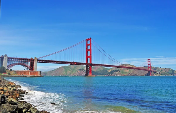 San Francisco, Kalifornien, Usa: panoramautsikt över Golden Gate-bron — Stockfoto