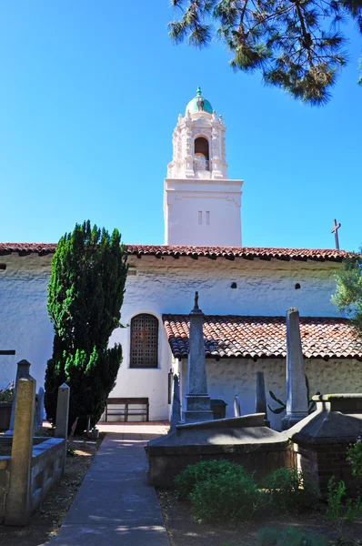 San Francisco, Kalifornien, Usa: San Francisco de Asis kyrkogården inne i Mission Dolores Basilica kyrkan — Stockfoto