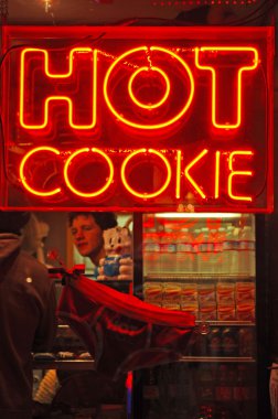 San Francisco: gece manzarası neon tabela Castro, ABD, ilk eşcinsel mahallelerde çerez Shop manzarasına sahip en önemli lezbiyen, gay, biseksüel ve transseksüel aktivizm dünyanın simgesidir
