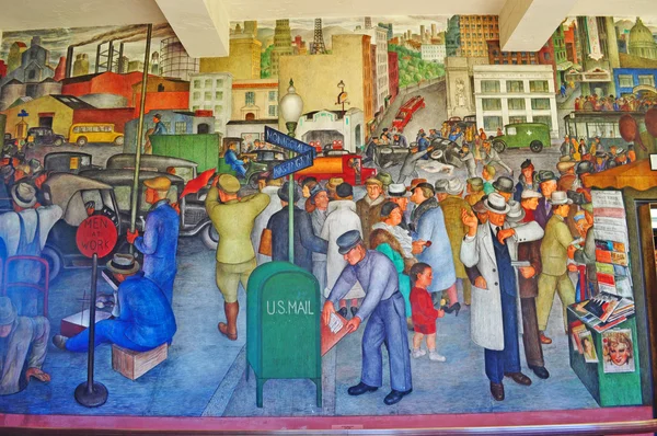 Coit Tower, San Francisco, California, EE.UU.: los históricos murales al fresco en el estilo del realismo social estadounidense pintados en 1933 por 25 artistas diferentes en el lugar como parte de la Administración de Trabajo Progreso — Foto de Stock