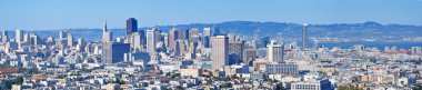 San Francisco, California, ABD: Corona Heights Park, Castro ve Corona yükseklikleri mahallelerde park tepenin Marnixkade Skyline havadan görünümü nefes kesici ve engelsiz panoramik şehir merkezinden İkiz Tepeler için sunan