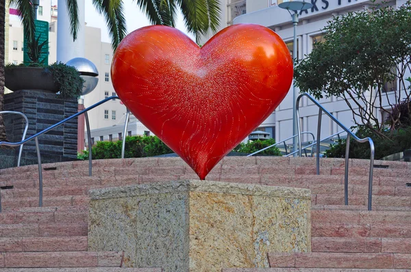 Union Square, San Francisco, California, Usa: the sculpture America\'s Greatest City By The Bay made for Hearts in San Francisco, a public art installation for fundraising since 2004 inspired by Tony Bennett song I Left My Heart in San Francisco